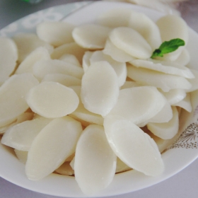 年糕片切片年糕火鍋年糕30斤300g*50袋火鍋炒年糕真空廠家批發